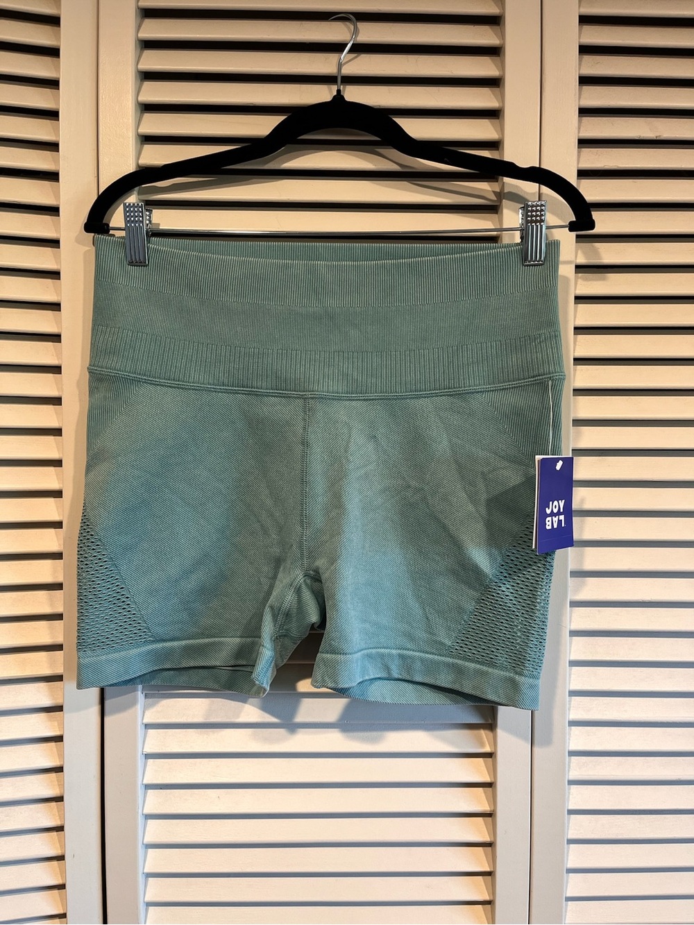 NWT Light Teal High-Waist Seamless Women’s Shorts
